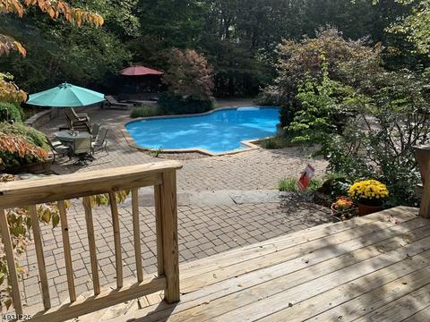 10 Noa Ct, Hackettstown, NJ 07840 photo 23