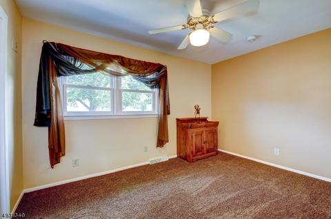 14 Oxbow Pl, Wayne, NJ 07470 photo 16