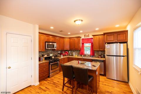 905-07 E 7th St, Plainfield, NJ 07062 photo 12