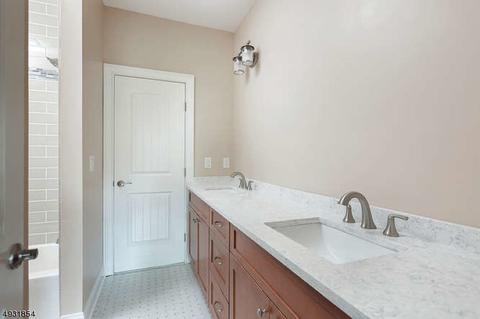 16 Waterfall Dr, Mendham, NJ 07945 photo 24