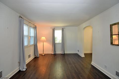 30 Hyde Rd, Bloomfield, NJ 07003 photo 4