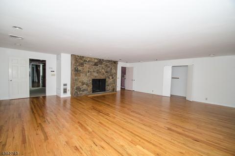 110 E Allendale Rd, Saddle River, NJ 07458 photo 14