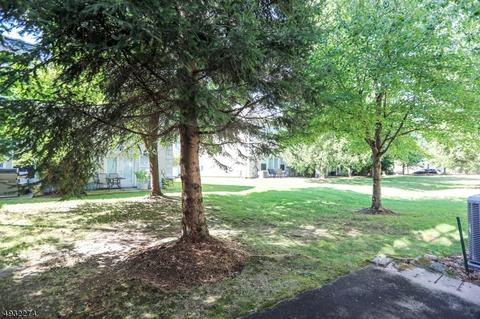 8030 Brittany Dr, Wayne, NJ 07470 photo 22