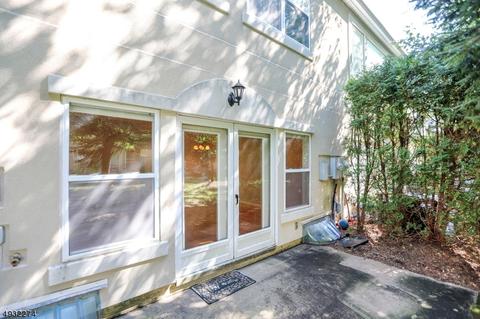 8030 Brittany Dr, Wayne, NJ 07470 photo 20