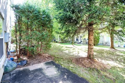 8030 Brittany Dr, Wayne, NJ 07470 photo 23