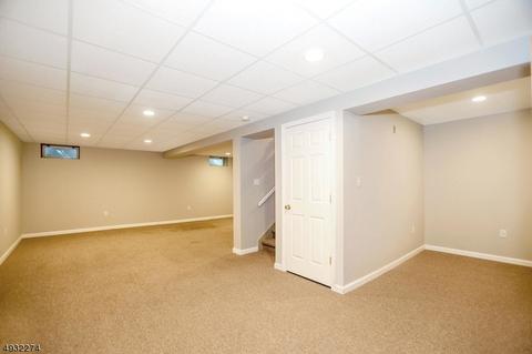 8030 Brittany Dr, Wayne, NJ 07470 photo 19