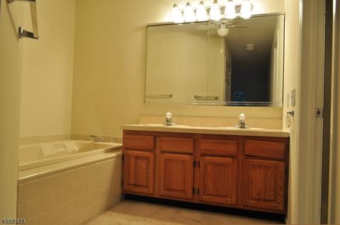 22 Apache Way, Somerville, NJ 08876 photo 13