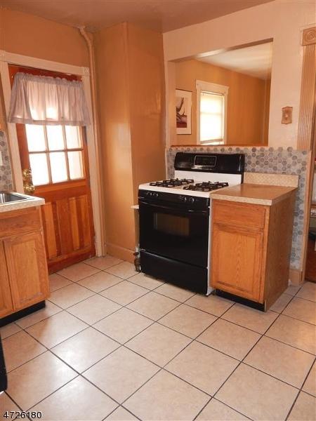 218 Sumner Ave, Plainfield, NJ 07062 photo 7