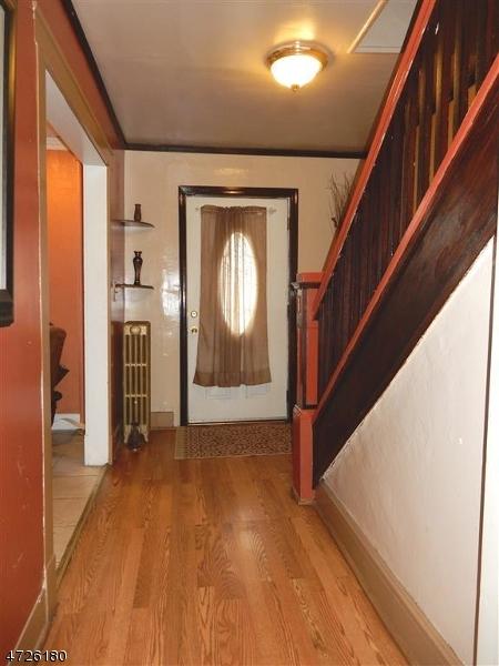 218 Sumner Ave, Plainfield, NJ 07062 photo 5