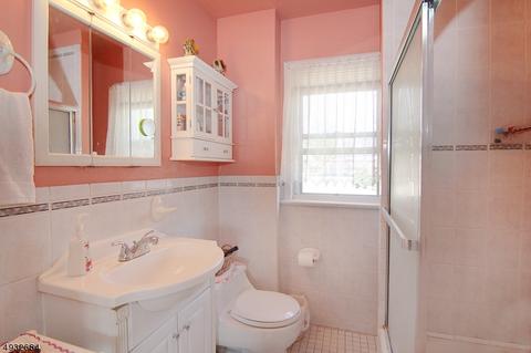 39 Hillside Ave, Hillside, NJ 07205 photo 24