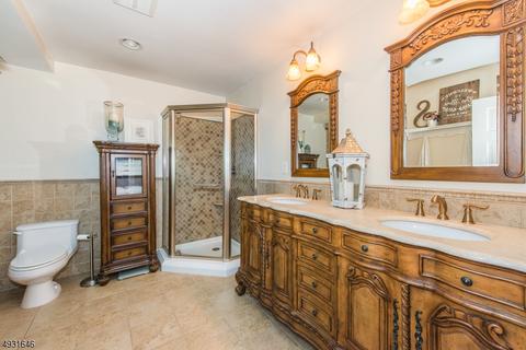 134 Beechwood Dr, Wayne, NJ 07470 photo 14