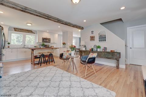 1029 Cranbrook Rd, Union, NJ 07083 photo 3