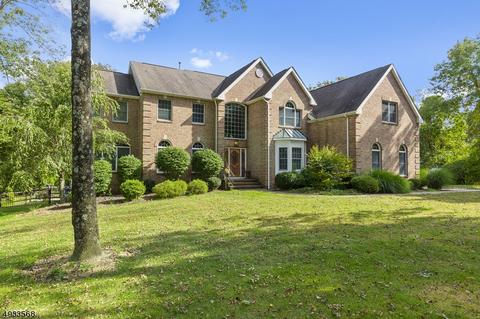 11 Ursula Ct, Mendham, NJ 07945 photo 1