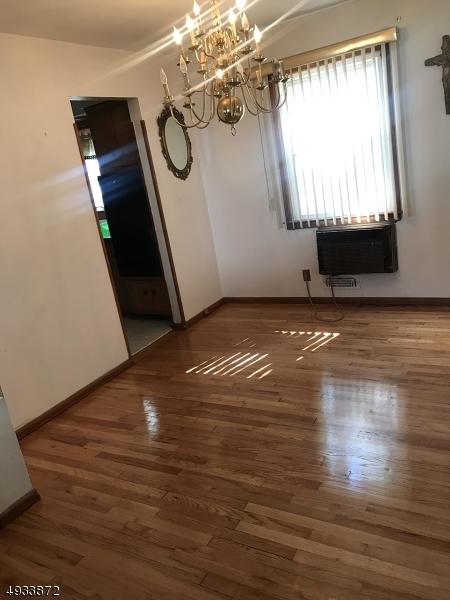 91 Warwick Rd, Hillside, NJ 07205 photo 6