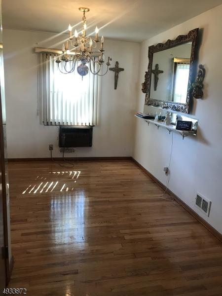 91 Warwick Rd, Hillside, NJ 07205 photo 5