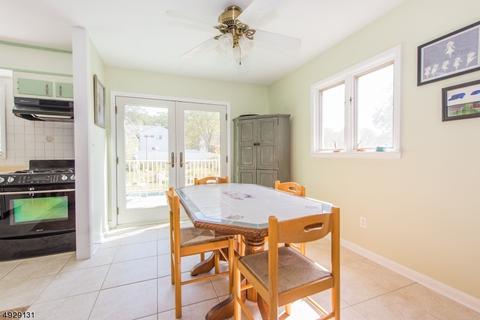 260 Perry St, Dover, NJ 07801 photo 8
