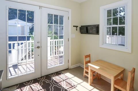 75 Daniel Ave, Rutherford, NJ 07070 photo 11