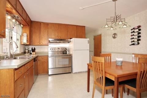 1619 Ratzer Rd, Wayne, NJ 07470 photo 11