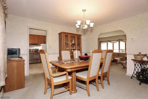 1619 Ratzer Rd, Wayne, NJ 07470 photo 6