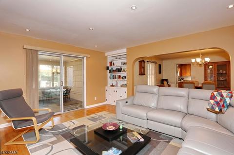 1619 Ratzer Rd, Wayne, NJ 07470 photo 8