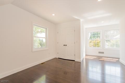 495 Walnut St, Nutley, NJ 07110 photo 15