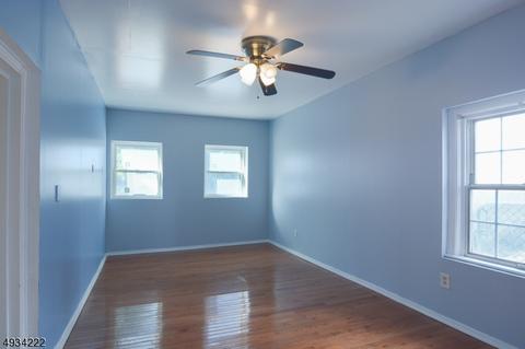 38 Grayson Pl, Teaneck, NJ 07666 photo 14