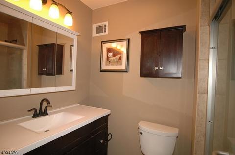 60 Oriole Dr, Hackettstown, NJ 07840 photo 11