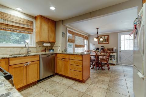 11 Lyons Pl, Springfield, NJ 07081 photo 9