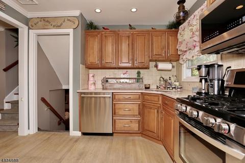 139 Osceola Rd, Wayne, NJ 07470 photo 9