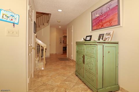 903 Park Pl, Springfield, NJ 07081 photo 3