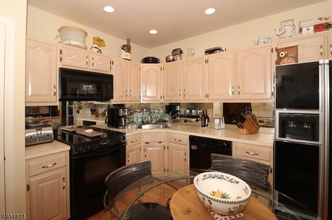 903 Park Pl, Springfield, NJ 07081 photo 8