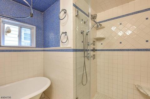 53 Mohawk Trl, Wayne, NJ 07470 photo 20