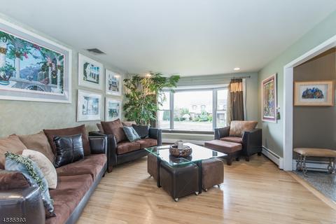 53 Verkade Dr, Wayne, NJ 07470 photo 8