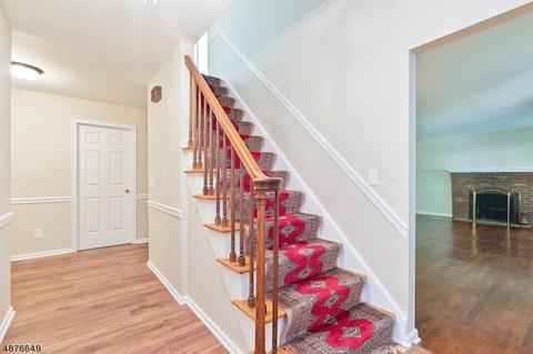 25 Old Forge Ln, Berkeley Heights, NJ 07922 photo 5
