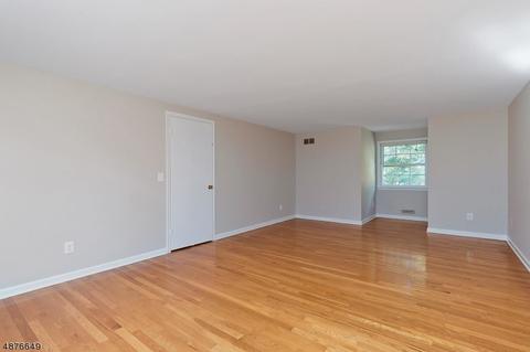 25 Old Forge Ln, Berkeley Heights, NJ 07922 photo 13