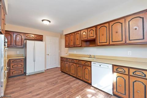 25 Old Forge Ln, Berkeley Heights, NJ 07922 photo 7