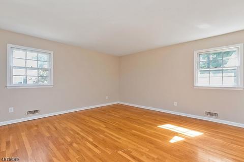 25 Old Forge Ln, Berkeley Heights, NJ 07922 photo 12