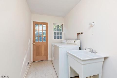 25 Old Forge Ln, Berkeley Heights, NJ 07922 photo 10