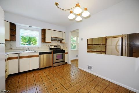 1 Kemp Dr, Springfield, NJ 07081 photo 7