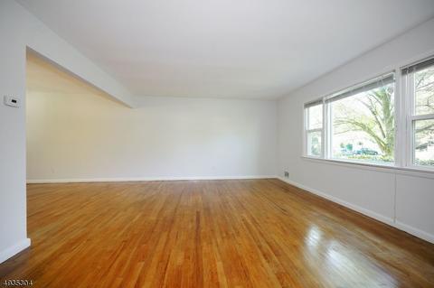 1 Kemp Dr, Springfield, NJ 07081 photo 4