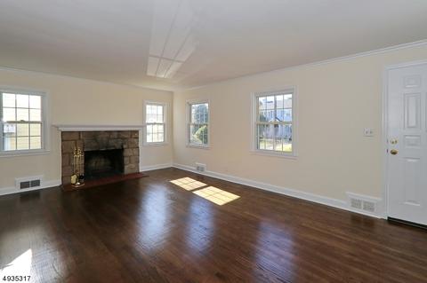 357 Willow Dr, Union, NJ 07083 photo 6