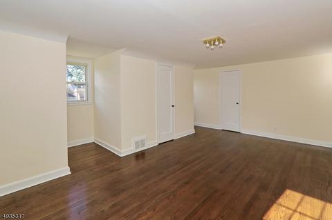 357 Willow Dr, Union, NJ 07083 photo 17