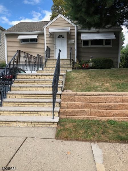 512 Centre St, Nutley, NJ 07110 photo 1