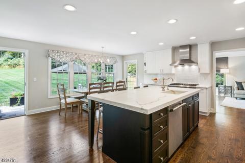 71 Lowery Ln, Mendham, NJ 07945 photo 6