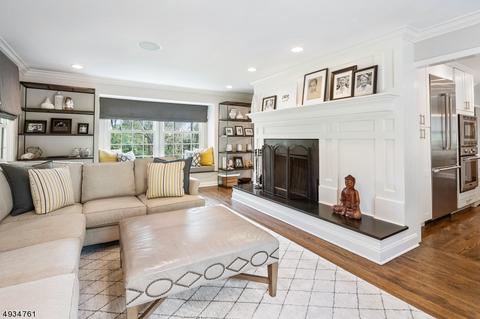 71 Lowery Ln, Mendham, NJ 07945 photo 9