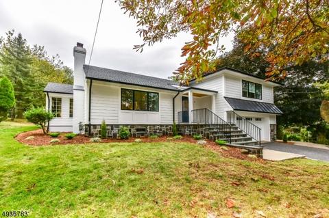 74 Hardwick Ln, Wayne, NJ 07470 photo 2