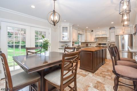 74 Hardwick Ln, Wayne, NJ 07470 photo 10