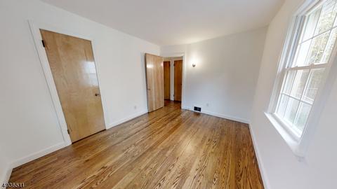 1021 Thomas St, Hillside, NJ 07205 photo 9