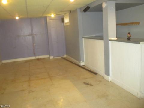 28 Rowland Ave, Hackensack, NJ 07601 photo 12