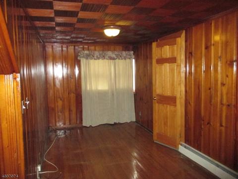 28 Rowland Ave, Hackensack, NJ 07601 photo 23